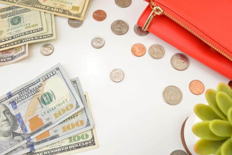 Illustration of How Grocery Budgeting Changes When Income Becomes Unpredictable